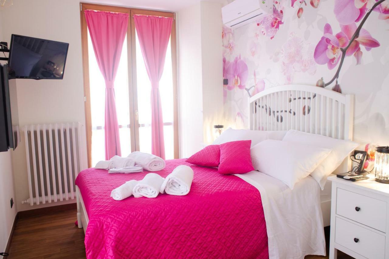 Bed Boutique Colors 4*